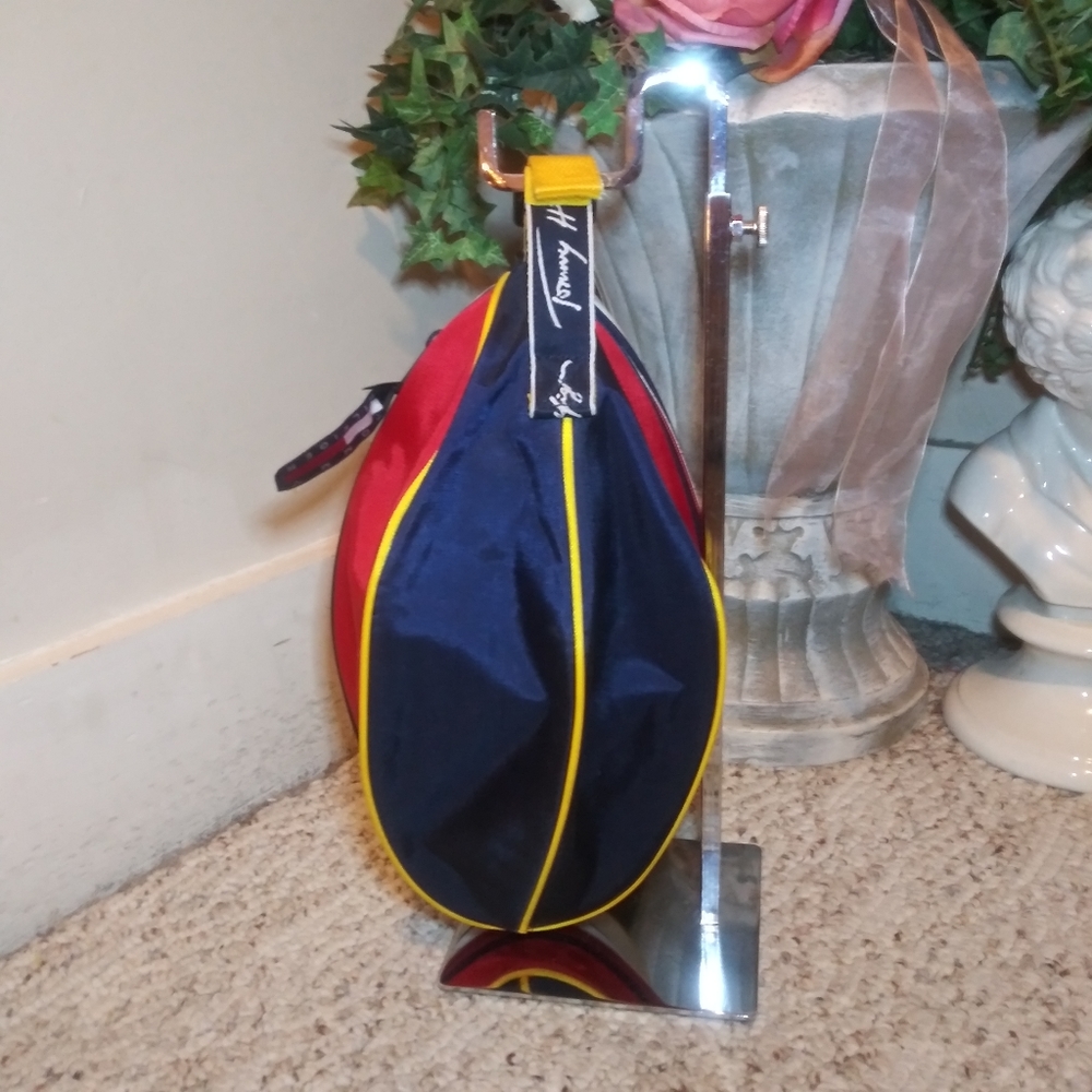 Rare Vintage 90's/Y2k Tommy Hilfiger Colorblock Football Carrying Bag - Picture 3 of 13